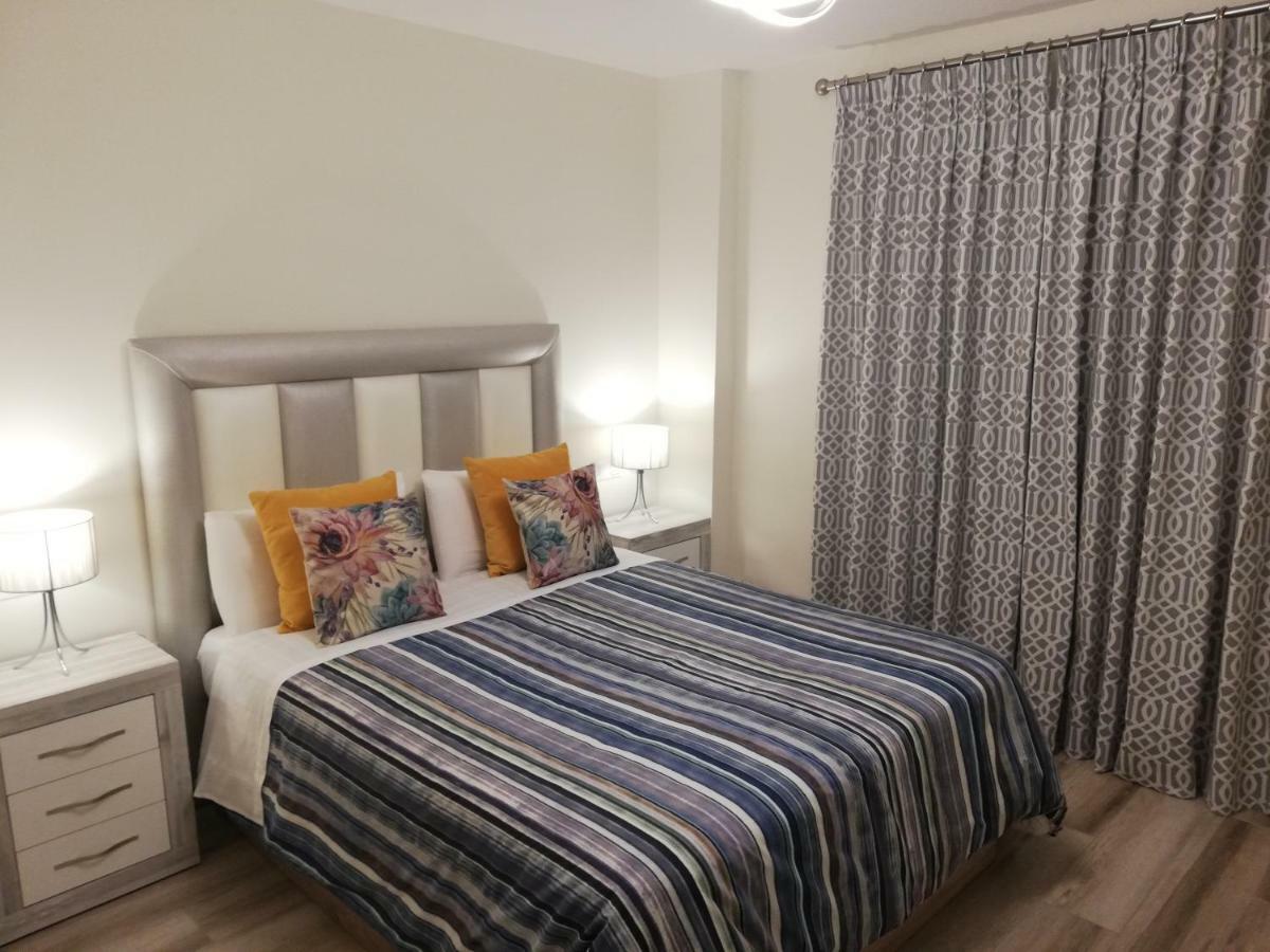 Aurora Apartament *
